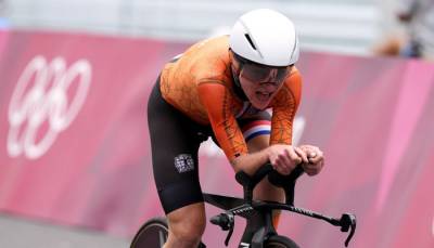 Ван Влейтен выиграла женскую велоразделку на Олимпийских играх