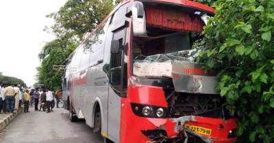 18 человек погибли в ДТП с автобусом в Индии