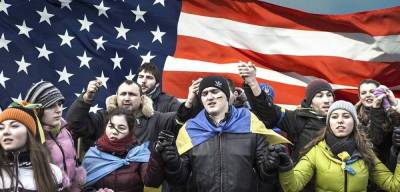 «Есть диалог РФ и США. Украина бесполезный для американцев актив»...