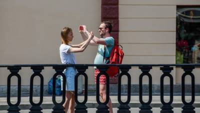 Пандемия почти убила туризм, но не в Петербурге