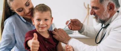 В Израиле начнут вакцинировать от коронавируса детей 5-11 лет из групп риска