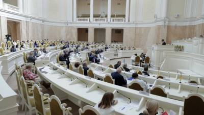 Депутаты Петербурга в третьем чтении одобрили законопроект, названный "прививкой от популизма" - piter.tv - Санкт-Петербург