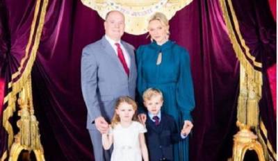Княгиня Монако уже полгода живет отдельно от мужа и детей — на фоне слухов о разводе