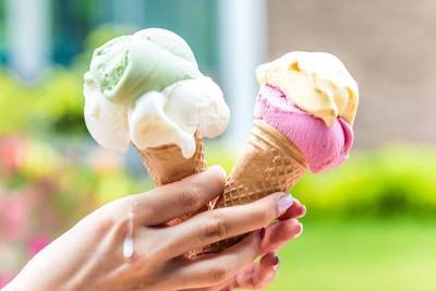 Компания IG Metall установила мировой рекорд по раздаче мороженого