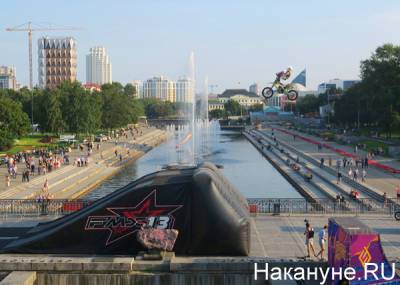 Празднование Дня строителя в Историческом сквере Екатеринбурга отменено
