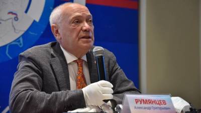 Главный онколог Москвы отметил достижения академика Румянцева в организации онкологической помощи