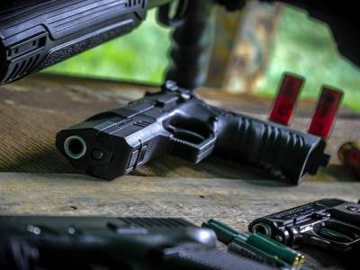В Новосибирске мужчина покончил с собой в стрелковом клубе