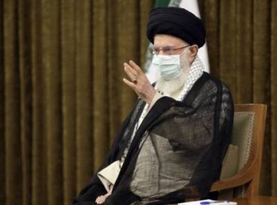 Иранский лидер отказал Западу в доверии: «Они бьют нас везде, где могут»