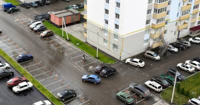 "Обоснованные меры": в КГГА заговорили об отмене бесплатной парковки во дворах Киева