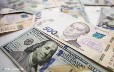 Средняя зарплата украинцев впервые в истории превысила 500 долларов