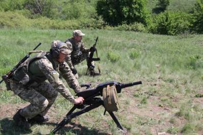 Боевики ВСУ обстреляли два поселка в ЛНР