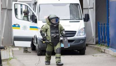 Взрывчатку на территории Чернобыльской АЭС не нашли: полиция ищет "минеров"