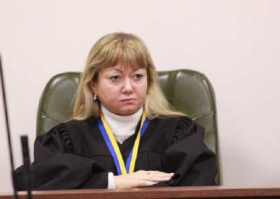 Судья Колегаева, устроившая пьяное ДТП в Киеве, оказывается, знает в них толк