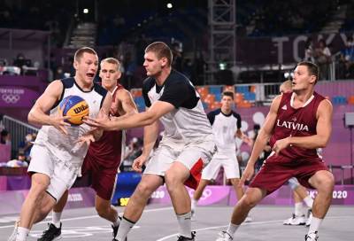 Россияне взяли серебро в первом в истории Олимпиады турнире по баскетболу 3х3