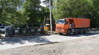 Коммунальщики Симферополя ежедневно убирают до 10 стихийных свалок