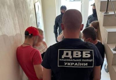 Нападали на силовиков и бизнесменов: в Харькове задержана банда (фото, видео)