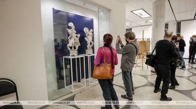 Растительный мир в керамике Валерия и Максима Колтыгиных представят на выставке в Минске