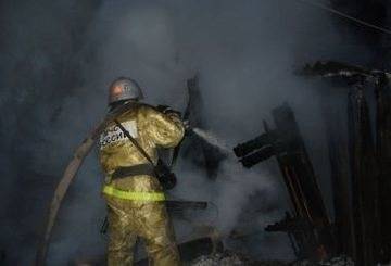 В посёлке Раздолье горел двухквартирный дом. Погиб 32-летний мужчина