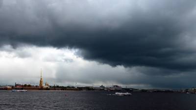 Потоп после ливня, сад на Охте и реставрация Медного всадника: Петербург 28 июля