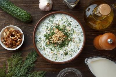Холодные летние супы на кефире и йогурте – 8 самых вкусных и необычных рецептов