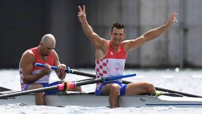 Хорватские гребцы выиграли золото ОИ в двойках