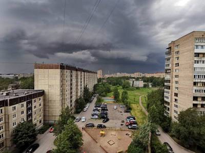 В Петербурге — дожди и грозы