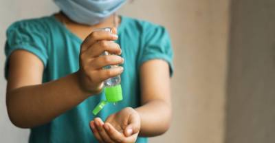 В Роспотребнадзоре предупредили о риске тяжёлых последствий коронавируса у детей