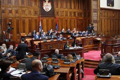 Сербский парламент поддержал боснийских собратьев в противостоянии...