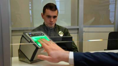 Украина с 2022 года вводит сбор биометрических данных иностранцев для выдачи виз