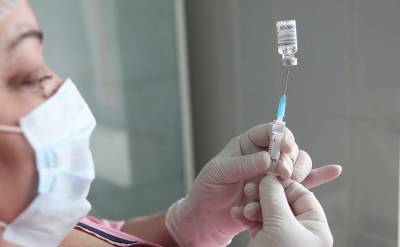 Третья доза вакцины Pfizer более чем в десять раз повышает уровень защиты от штамма коронавируса “дельта”