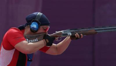 Штефечекова из Словакии выиграла золото Олимпиады в стендовой стрельбе в трапе