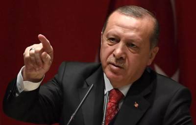Турция рассчитывает начать добычу газа в Черном море в 2023 году - Эрдоган