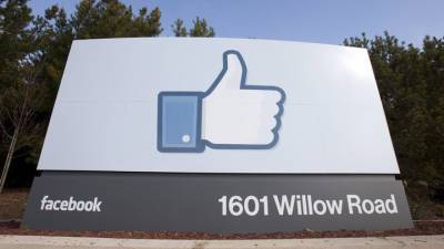 Сундар Пичаи - Facebook и Google не пустят сотрудников в офисы без прививки - vesti.ru - США - Twitter