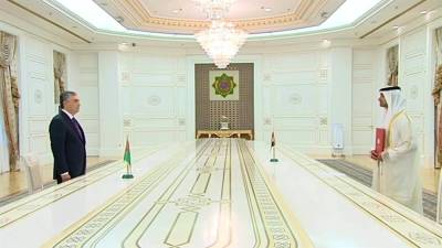 Бердымухамедов обсудил с новым послом ОАЭ в Туркменистане освоение кредита на $100 млн