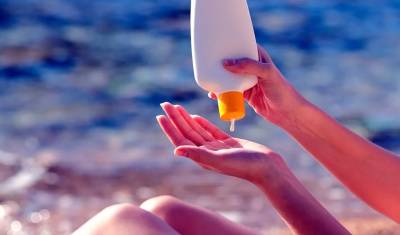 Роскачество выяснило, какие солнцезащитные кремы вызывают раздражение кожи