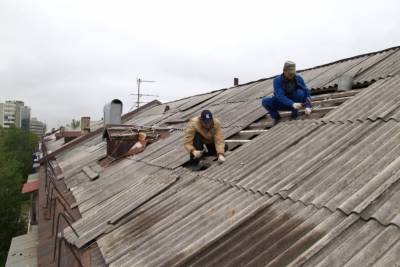 На Брянщине по требованию прокуратуры починили крышу дома