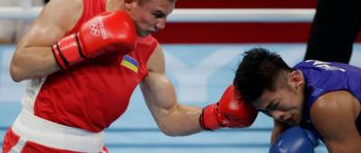 Украинский боксер Хижняк вышел в четвертьфинал Олимпиады