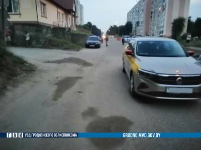 В Гродно такси сбило подростка на велосипеде. ГАИ ищет очевидцев