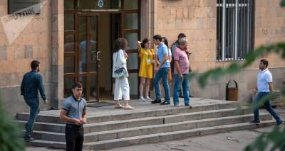 Власти Армении утвердили список льгот по оплате за обучение для студентов