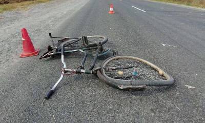 В Смоленской области автомобилист сбил велосипедиста и скрылся