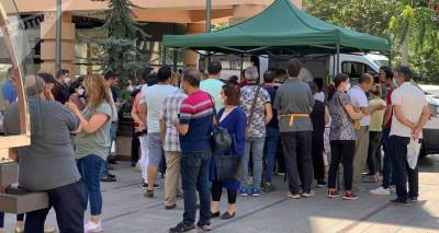 Минздрав Армении предложит обязательные прививки для работников "народных" профессий