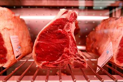 Врач оценила заявление онколога о влиянии красного мяса на рак кишечника