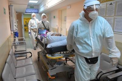 Вирусолог связал рост смертности от COVID-19 с плохим оборудованием больниц