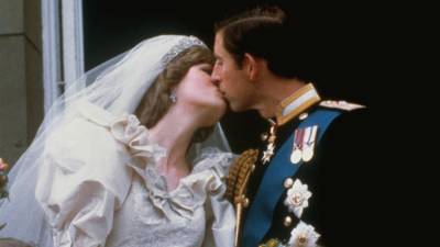 Свадебные фотографии принцессы Дианы и принца Чарльза