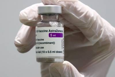 В Украину летят 53 тысячи доз вакцины AstraZeneca