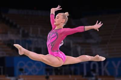 Гимнастка Мельникова выиграла бронзу на Олимпиаде в Токио