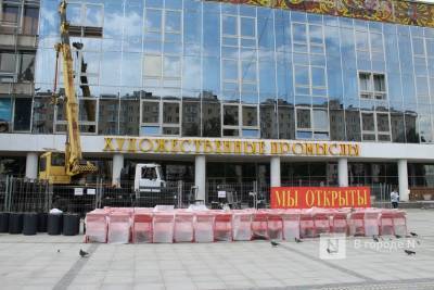 Площадь рядом с нижегородским театром кукол не будут оформлять хохломой