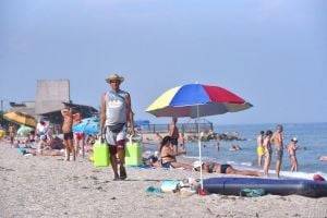 В Черноморске Одесской области на пляже скончался турист