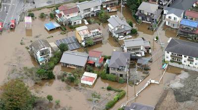 В Японии из-за сильных ливней рекомендацию эвакуироваться получили 64 тыс. человек