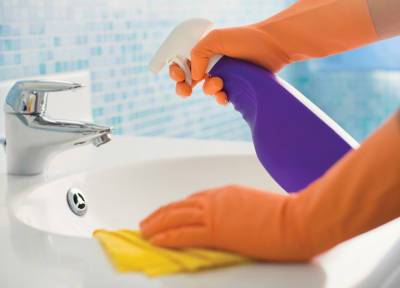 Уборка в ванной комнате: достичь идеальной чистоты помогут народные средства